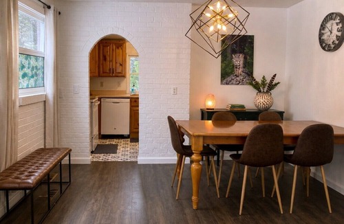 Susanville House | Creekside Retreat on 10 Acres Generator Fast WiFi
