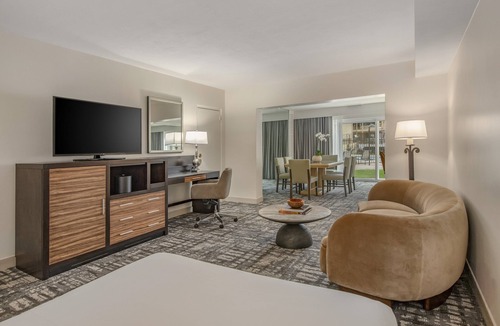 Mission Valley West Hotel | Crowne Plaza San Diego - Mission Valley by IHG