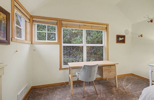 Shorepine Village House | Curious Sea Cow · Beach paths, family friendly, modern home