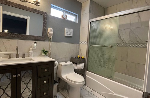 Paradise Apartment | D'Liz Suite