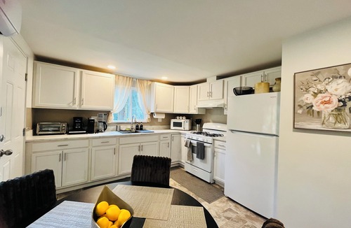 Cromberg House | Dafna, Unit 3 - Two bedroom/1 Bath stylish home