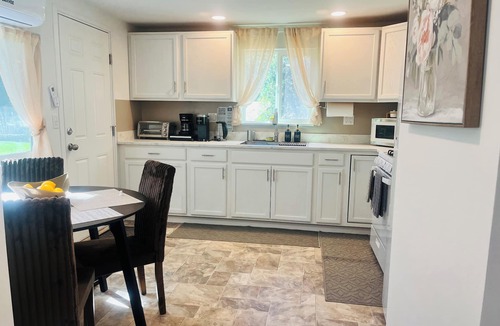 Cromberg House | Dafna, Unit 3 - Two bedroom/1 Bath stylish home