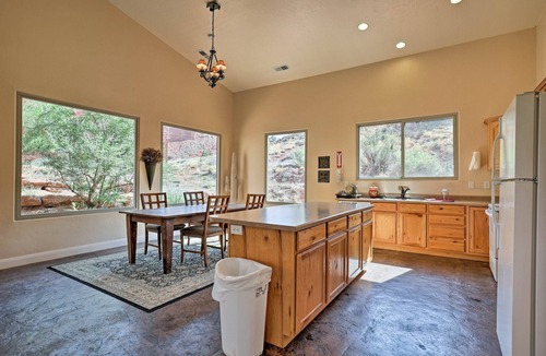Kanab House | Day Trip to Zion: Home w/Fire Pit & Pool Access