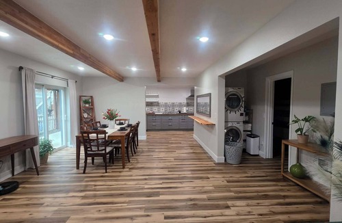 McMinnville Apartment | Daylight Basement - Sleeps 10 with King Suite