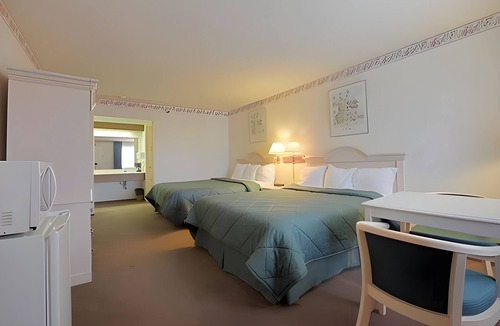 Gilroy Hotel | Days Inn by Wyndham Gilroy