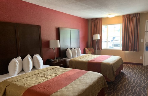 Roseburg Hotel | Days Inn by Wyndham Roseburg