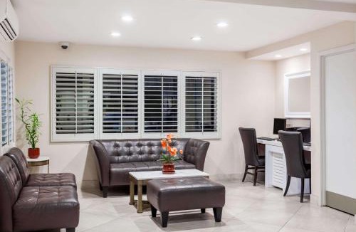 Mission Valley West Hotel | Days Inn by Wyndham San Diego Hotel Circle