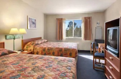 San Marcos Hotel | Days Inn by Wyndham San Marcos