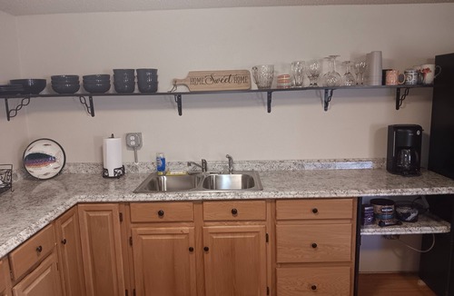 Toledo Apartment | Delightful 1-bedroom apartment in charming Toledo close to fishing and kayaking.