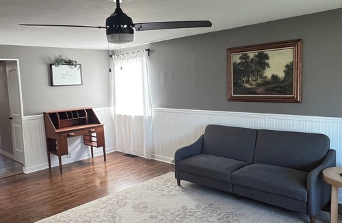 Fort Lewis House | Delightful 3-bedroom house with AC in charming Tacoma near PLU and JBLM