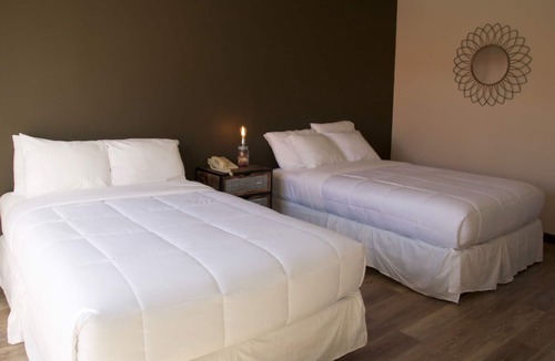 Tahquitz River Estates Hotel | Delos Reyes Palm Springs