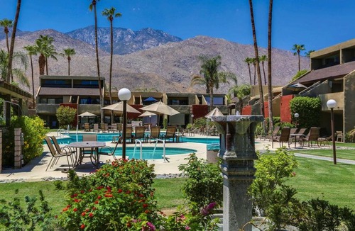 Twin Palms Apartment | Deluxe 1 Bedroom Palm Springs Condo..Great Views!