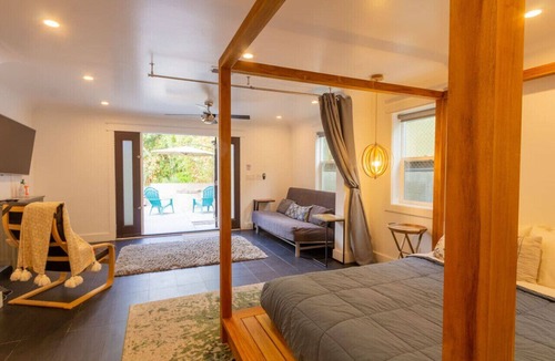 North Park Condo | *Deluxe Master Studio* Private Entrance & Patio