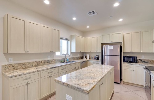 Lake Havasu City Apartment | Desert Escape Near Lake Havasu & London Bridge!