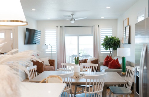 Washington Fields House | 🏜️Desert Getaway🏜️ Exclusive spring rates | Pet Friendly