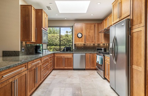 Sonora Sunrise Condo | Desirable South Palm Springs 2-Bedroom Condo New Listing