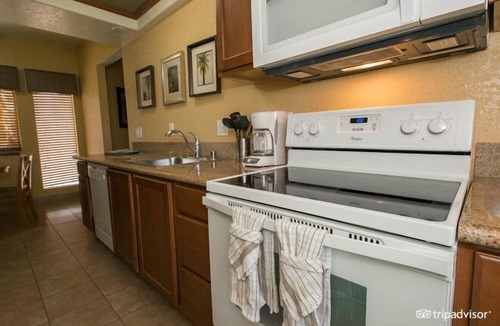 Araby Commons House | Diamond - Desert Isle of Palm Springs - 2BD