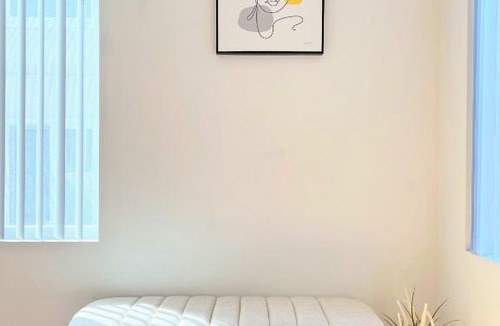 McLaughlin House | Diamond in LA - AM2-CUL