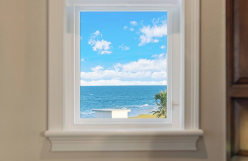 Painters Hill House | Direct Beachfront Home | Elevator & Ocean Views
