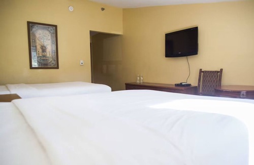Mount Charleston Hotel | Discover Nature’s Beauty – Double Queen Room w/Free Parking and All-Season Fun