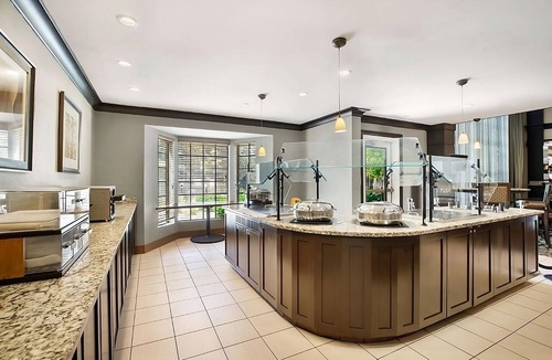 Carmel Mountain Ranch Hotel | Discover San Diego: Comfortable Unit w/Pool, Breakfast & Pet-Friendly Stay!