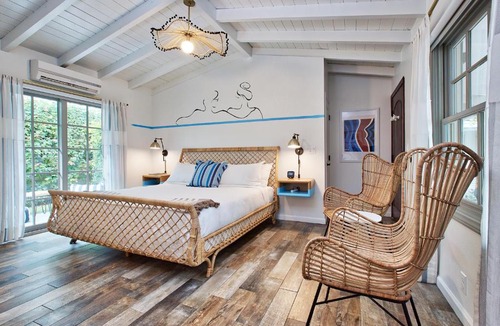 Deepwell Estates Hotel | Dive Palm Springs Hotel - 21 & Over
