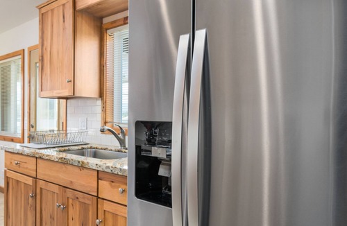 Cathlamet House | Dog Friendly Puget Island Home on the Columbia River. Secure Private Moorage!