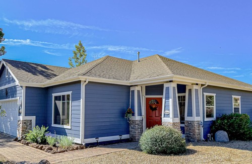 Bellemont House | Dog-Friendly Ranch-Style Home with Hammock & Fire Pit in a Cozy Backyard