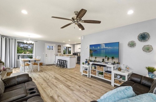 Westport House | Dogs Ok, Modern, BBQ, Pit, EV Charging (Westport)