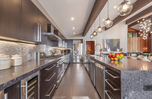 Lake Forest House | Dollar Point Modern Luxury - Hot Tub, Lake View, Luxury, Close to Beach