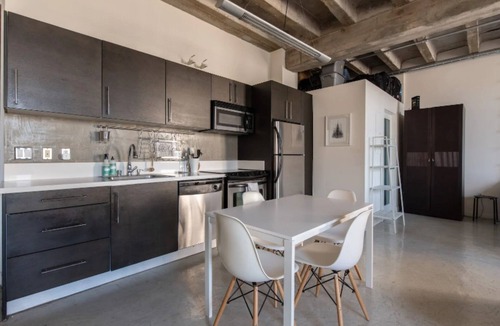 Downtown Los Angeles Apartment | Downtown Los Angeles Studio Loft with Free Parking