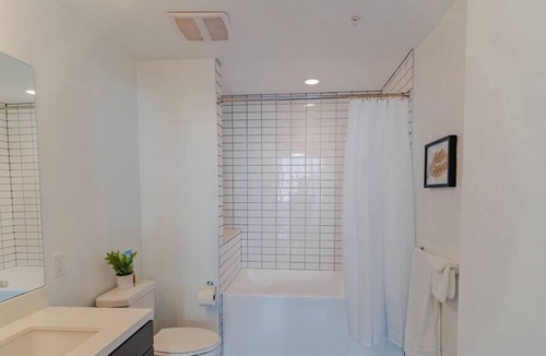Historic Core Apartment | Downtown Paradise Escape with 2 Pools / Hot Tubs