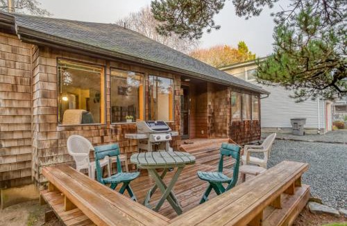 Manzanita House | Driftwood Cottage MCA 491 - Meredith Lodging