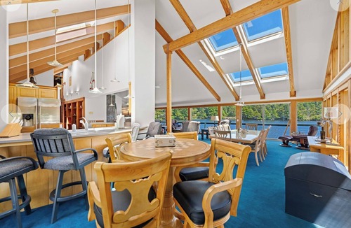 Saunders Lake House | Dune rider’s and fisherman’s PARADISE!