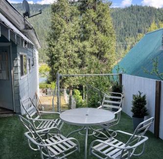 Dunsmuir House | Dunsmuir Getaway