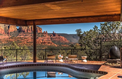 West Sedona House | Eagle Dancer Luxury Casa | Spa Amenities & Trails