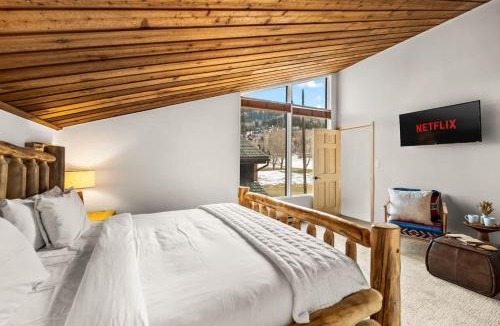Eagle-Vail House | Eagle-Vail Retreat Golf Course Views Sleeps 13