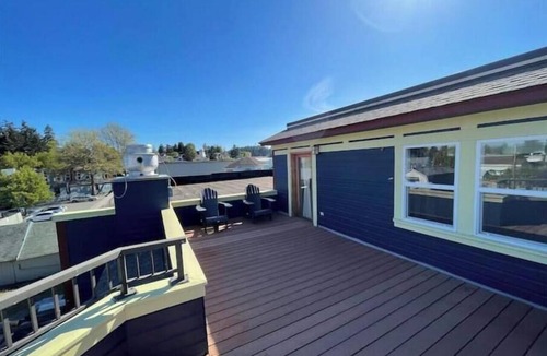 La Conner House | Eagles Landing in La Conner Washington
