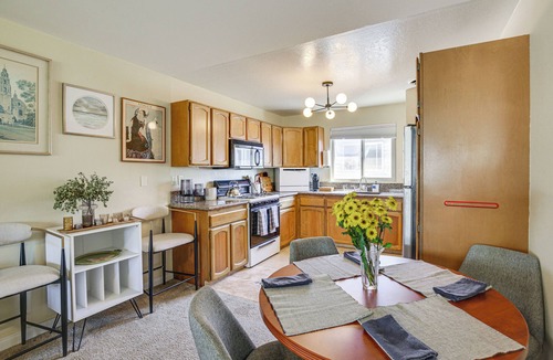 Roseville - Fleet Ridge Condo | Easy Beach & Airport Access! San Diego Getaway