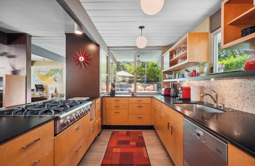 Thousand Oaks House | Eichler Estate with Pool, Spa, and Piano: