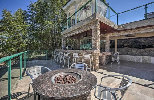 Fletcher Hills House | El Cajon Home w/Pool, Grill Station & Decks