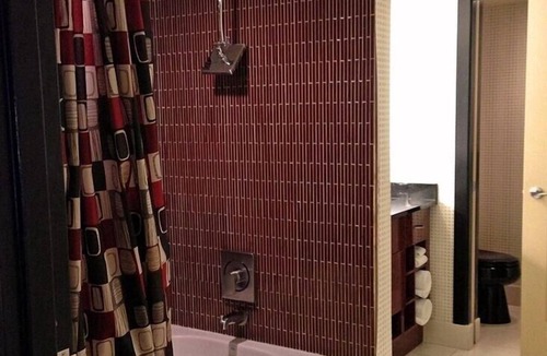 Las Vegas Hotel | Elara Hilton Grand Vacation Deluxe King Suite - Las Vegas, Nevada
