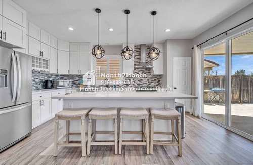Moreno Valley House | Elegant 5BR｜Family-Friendly Comfort｜Dedicated Office｜Serene Patio Escape #41354