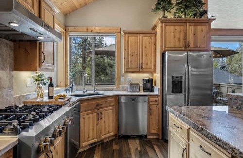 Deer Park House | Elkhorn Lodge