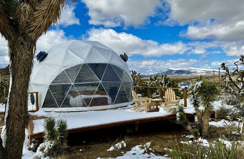 Dolan Springs Cabin | Enchanting Geodesic Dome with Mountain Views and natural desert surroundings.