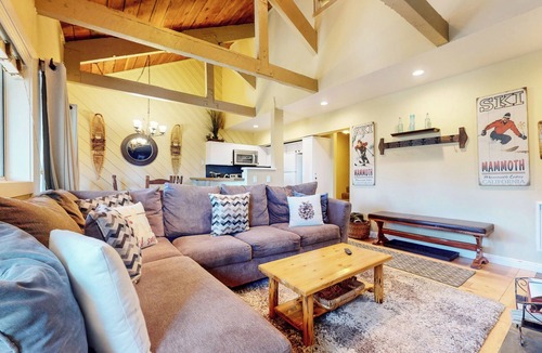 Majestic Pines Condo | End Unit, lots of natural light. Near the Golf Course. On-site Pool!