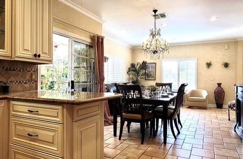 North of Wilshire House | Enjoy luxurious, unique home in prime Santa Monica at a great intro price.