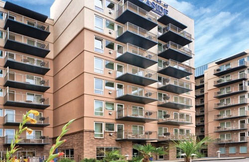 Seaside Gilbert District Resort | Enjoy the Historic Lewis and Clark trail!