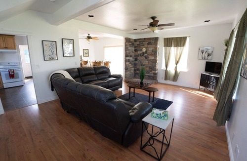 Clatskanie House | Enjoyable 3-bedroom house with WiFi in charming Westport