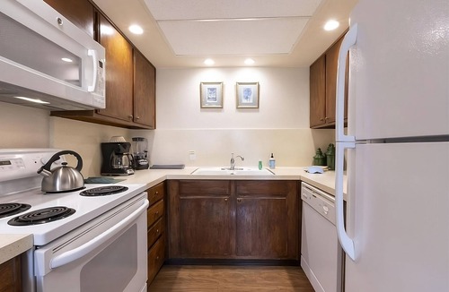 Canyon Corridor House | Ensuring a Very Comfortable & Memorable Stay! Kitchen, near Outdoor Fun